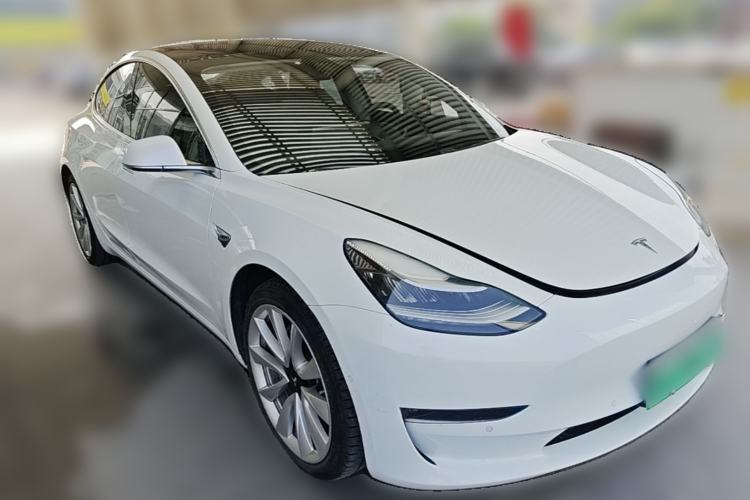 Used Tesla Model 3 2019 Long-Range Rear-Wheel-Drive Version Front Right 45 Deg
