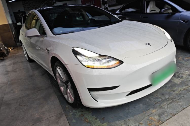 Used Tesla Model 3 2019 Standard Range Rear-Drive Upgraded Version Front Right 45 Deg