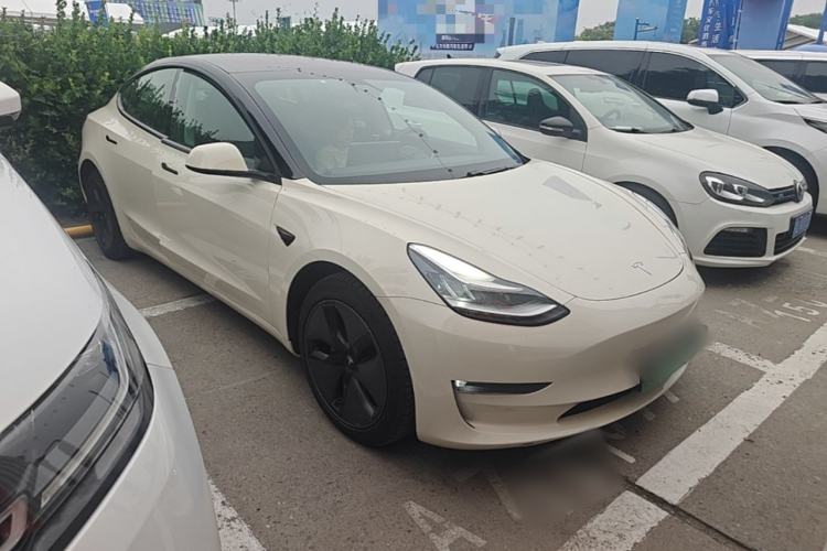 Used Tesla Model 3 2019 Long-Range All-Wheel-Drive Version Front Right 45 Deg