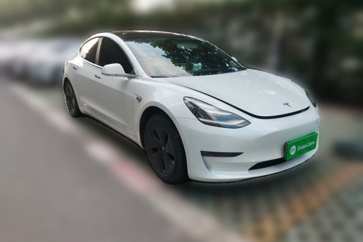 Used Tesla Model 3 2019 Long-Range Rear-Wheel-Drive Version Front Right 45 Deg