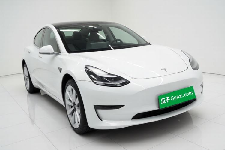 Used Tesla Model 3 2019 Standard Range Rear-Drive Upgraded Version Front Right 45 Deg