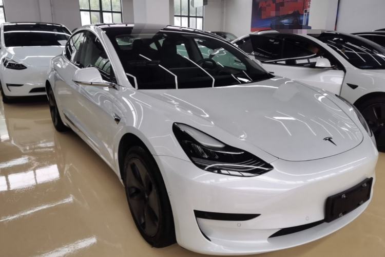 Used Tesla Model 3 2019 Standard Range Rear-Wheel Drive Upgraded Version (52 kWh) Front Right 45 Deg