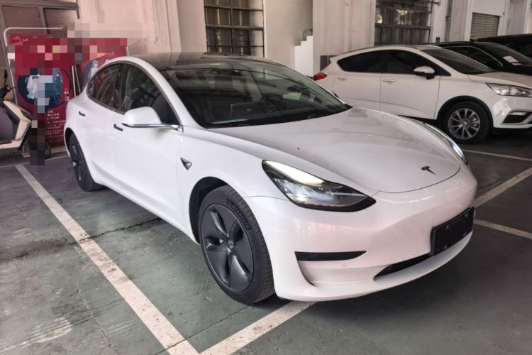 Used Tesla Model 3 2019 Standard Range Rear-Drive Upgraded Version Front Right 45 Deg