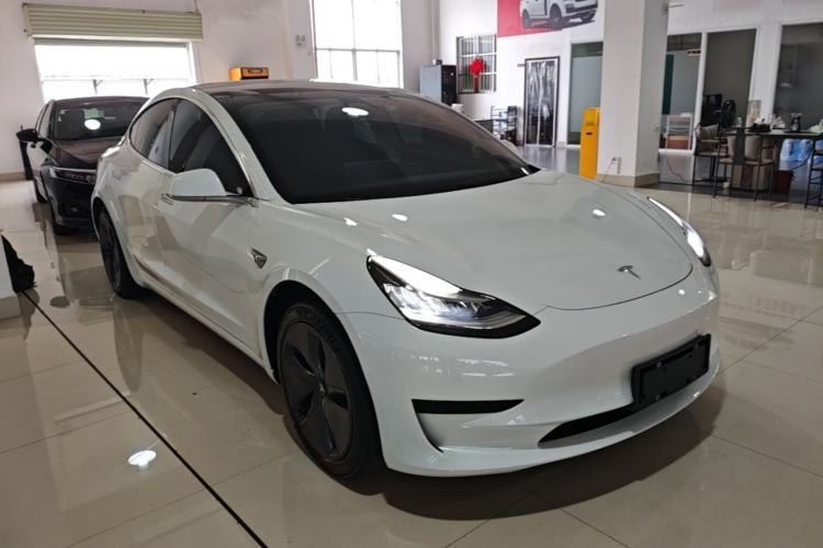 Used Tesla Model 3 2019 Standard Range Rear-Drive Upgraded Version Front Right 45 Deg