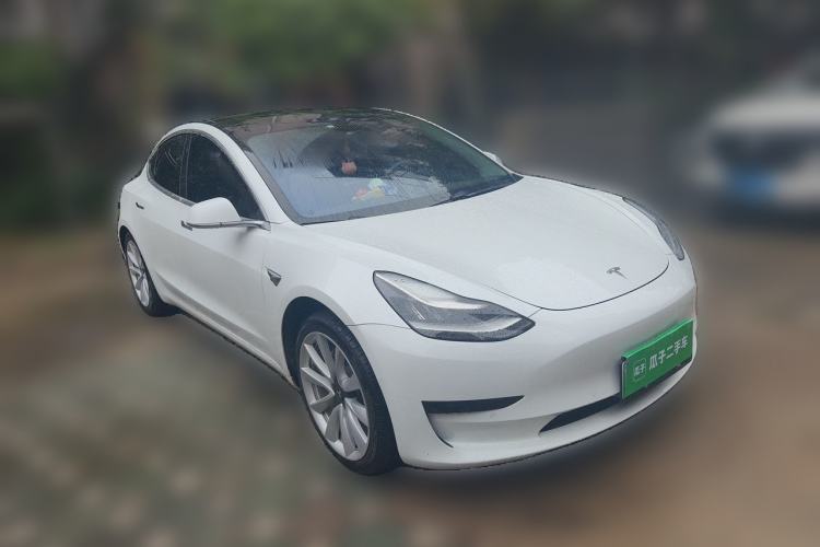 Used Tesla Model 3 2019 Standard Range Rear-Drive Upgraded Version Front Right 45 Deg