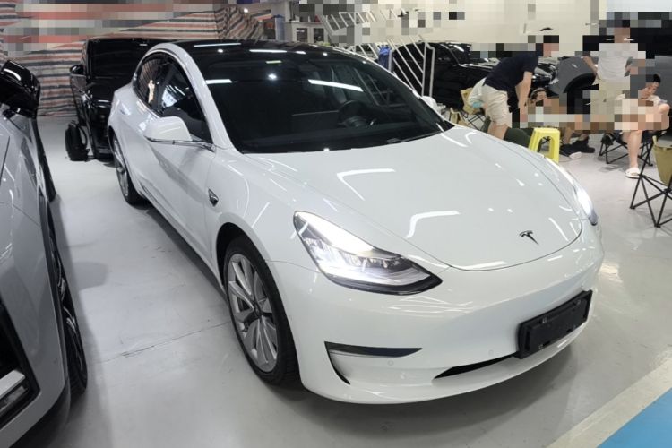 Used Tesla Model 3 2019 Long-Range All-Wheel-Drive Version Front Right 45 Deg