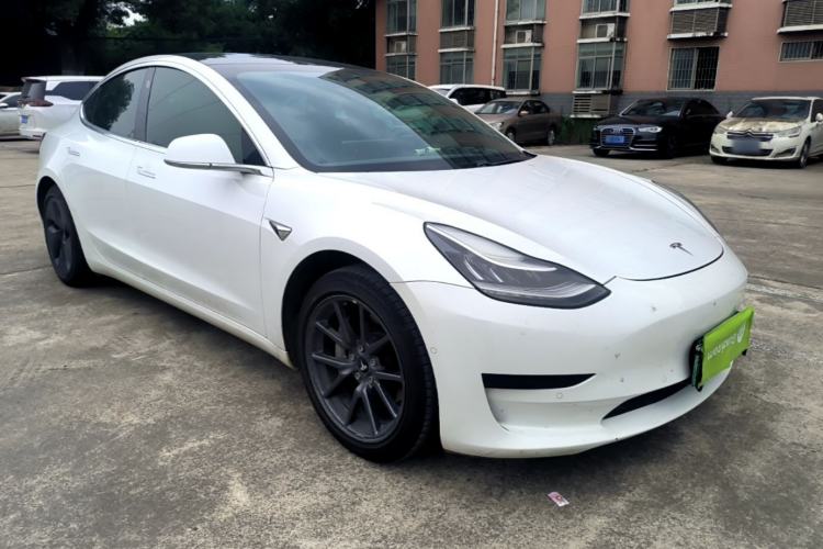 Used Tesla Model 3 2019 Standard Range Rear-Drive Upgraded Version Front Right 45 Deg