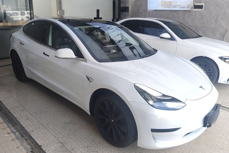 Used Tesla Model 3 2019 Standard Range Rear-Drive Upgraded Version Front Right 45 Deg