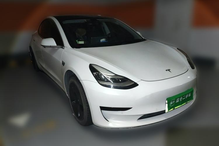 Used Tesla Model 3 2019 Standard Range Rear-Drive Upgraded Version Front Right 45 Deg