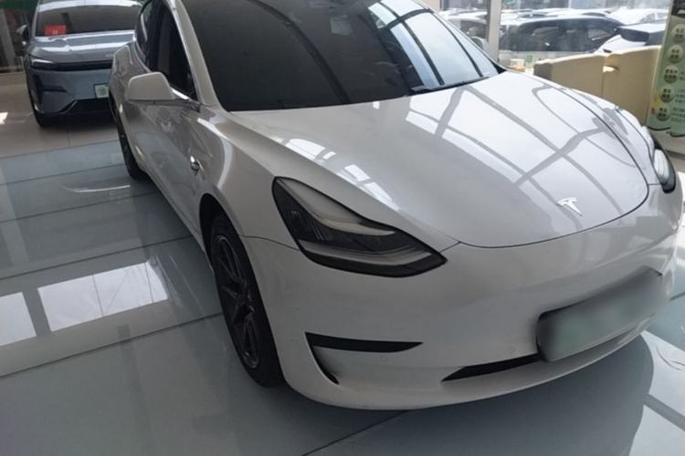 Used Tesla Model 3 2019 Standard Range Rear-Drive Upgraded Version Front Right 45 Deg