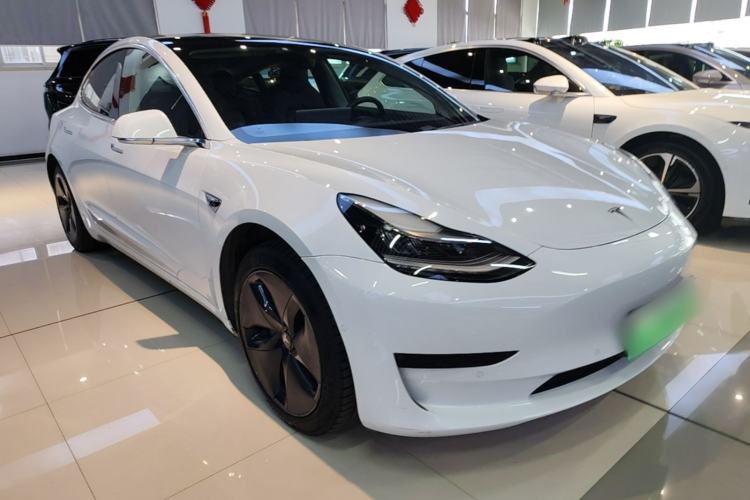 Used Tesla Model 3 2019 Standard Range Rear-Drive Upgraded Version Front Right 45 Deg