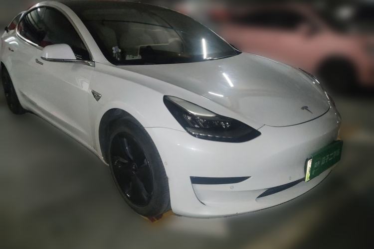 Used Tesla Model 3 2019 Standard Range Rear-Wheel Drive Upgraded Version (60 kWh) Front Right 45 Deg