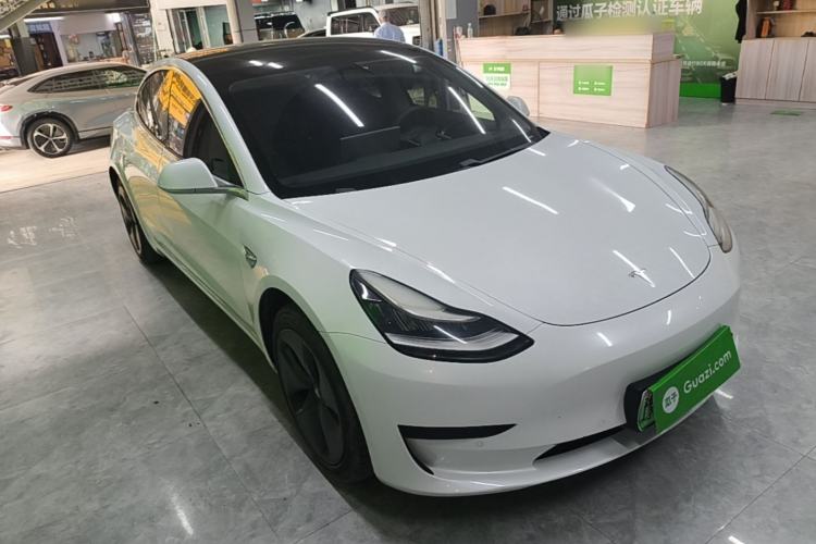Used Tesla Model 3 2019 Standard Range Rear-Drive Upgraded Version Front Right 45 Deg
