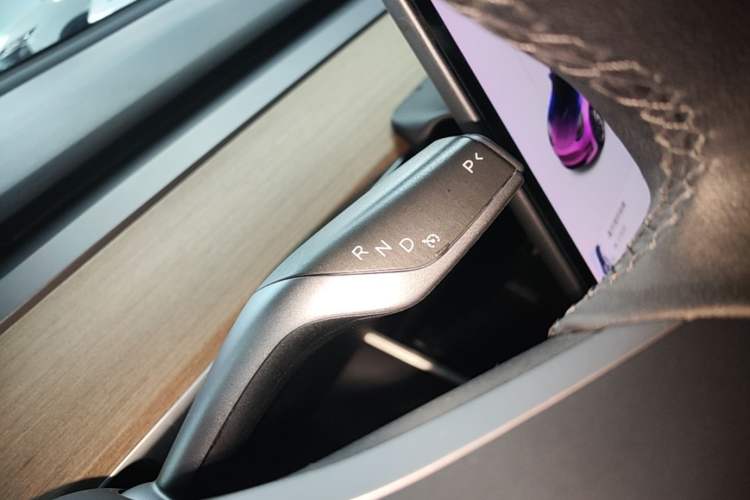 Used Tesla Model 3 2019 Long-Range All-Wheel-Drive Version Gear Lever