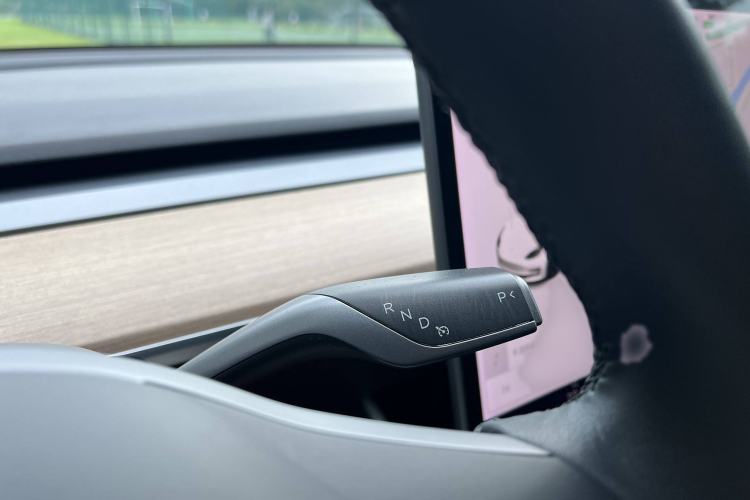 Used Tesla Model 3 2019 Standard Range Rear-Wheel Drive Upgraded Version (52 kWh) Gear Lever