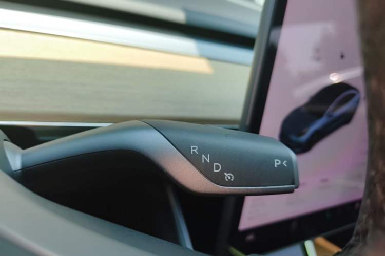 Used Tesla Model 3 2019 Standard Range Rear-Wheel Drive Upgraded Version (60 kWh) Gear Lever