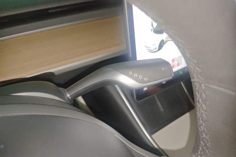 Used Tesla Model 3 2019 Long-Range Rear-Wheel-Drive Version Gear Lever