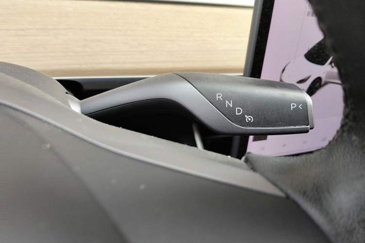 Used Tesla Model 3 2019 Standard Range Rear-Wheel Drive Upgraded Version (60 kWh) Gear Lever