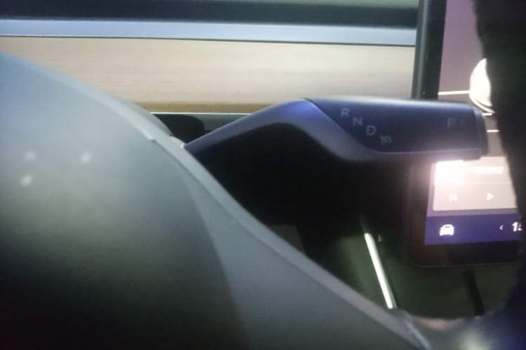 Used Tesla Model 3 2019 Long-Range Rear-Wheel-Drive Version Gear Lever