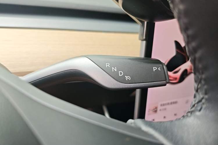 Used Tesla Model 3 2019 Standard Range Rear-Wheel Drive Upgraded Version (52 kWh) Gear Lever