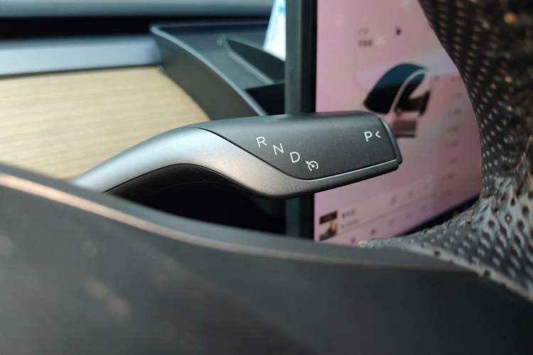 Used Tesla Model 3 2019 Long-Range All-Wheel-Drive Version Gear Lever