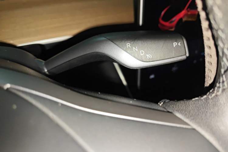 Used Tesla Model 3 2019 Standard Range Rear-Wheel Drive Upgraded Version (60 kWh) Gear Lever