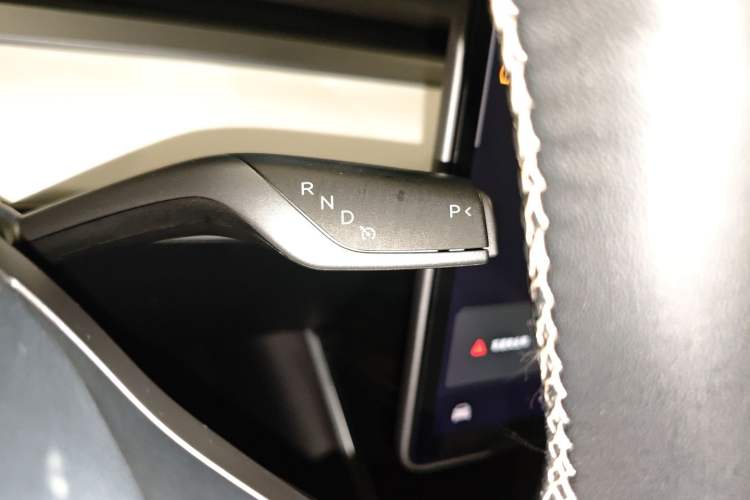 Used Tesla Model 3 2019 Long-Range All-Wheel-Drive Version Gear Lever