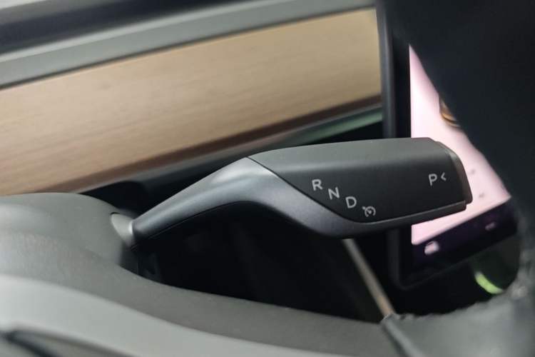 Used Tesla Model 3 2019 Long-Range All-Wheel-Drive Version Gear Lever