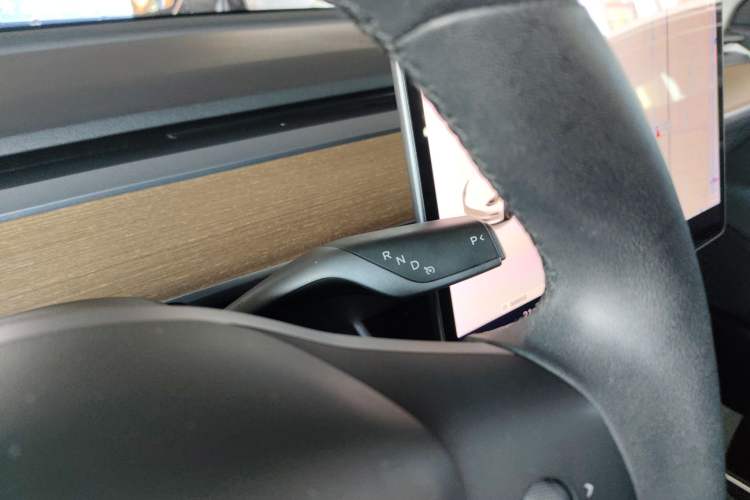 Used Tesla Model 3 2019 Standard Range Rear-Wheel Drive Upgraded Version (60 kWh) Gear Lever
