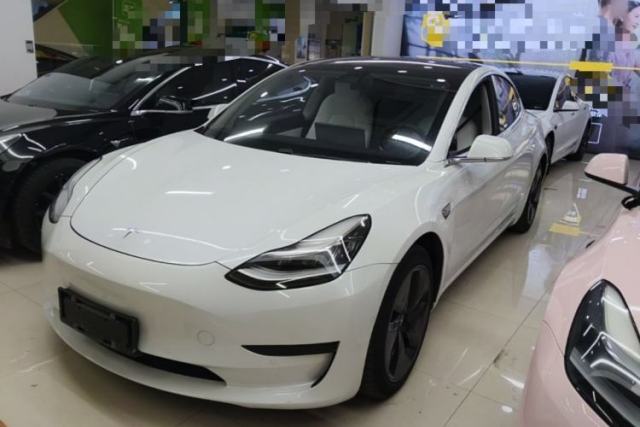 Ojetý Tesla Model 3 2019 Standard Range Rear-Drive Upgraded Version