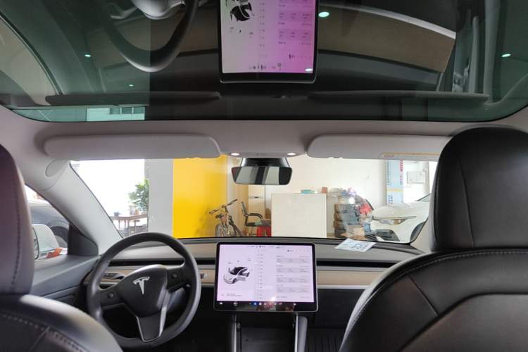 Used Tesla Model 3 2019 Standard Range Rear-Wheel Drive Upgraded Version (60 kWh) Headliner