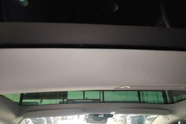 Used Tesla Model 3 2019 Standard Range Rear-Wheel Drive Upgraded Version (52 kWh) Headliner