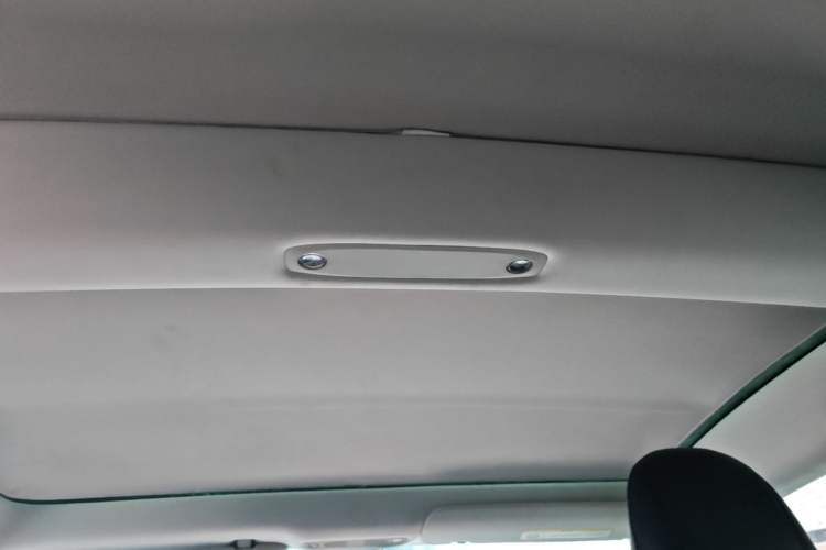 Used Tesla Model 3 2019 Long-Range All-Wheel-Drive Version Headliner
