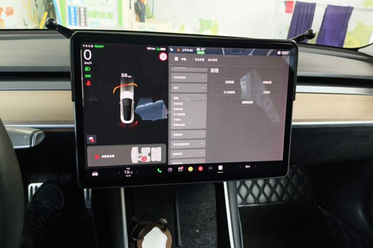 Used Tesla Model 3 2019 Standard Range Rear-Wheel Drive Upgraded Version (52 kWh) Instrument Cluster