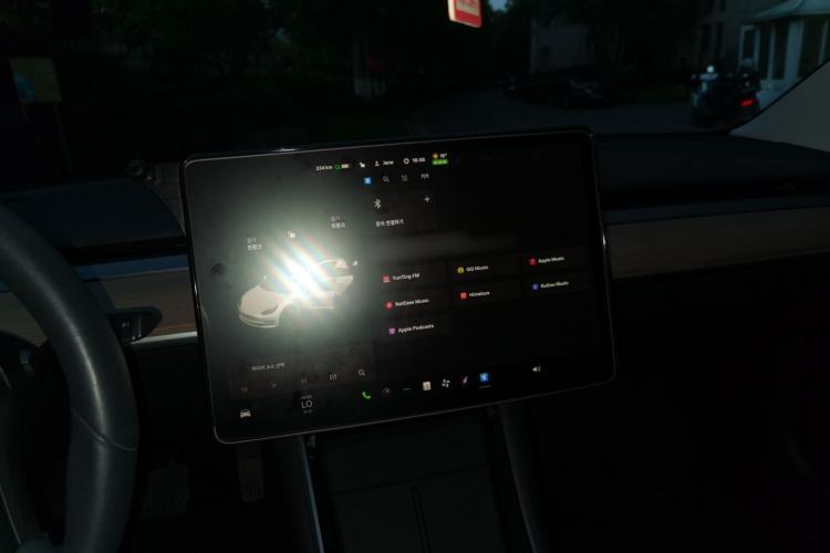 Used Tesla Model 3 2019 Standard Range Rear-Drive Upgraded Version Instrument Cluster