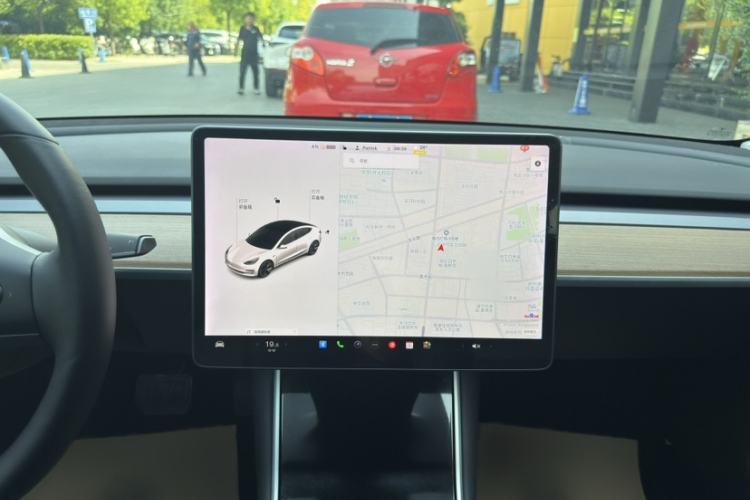 Used Tesla Model 3 2019 Standard Range Rear-Wheel Drive Upgraded Version (52 kWh) Instrument Cluster