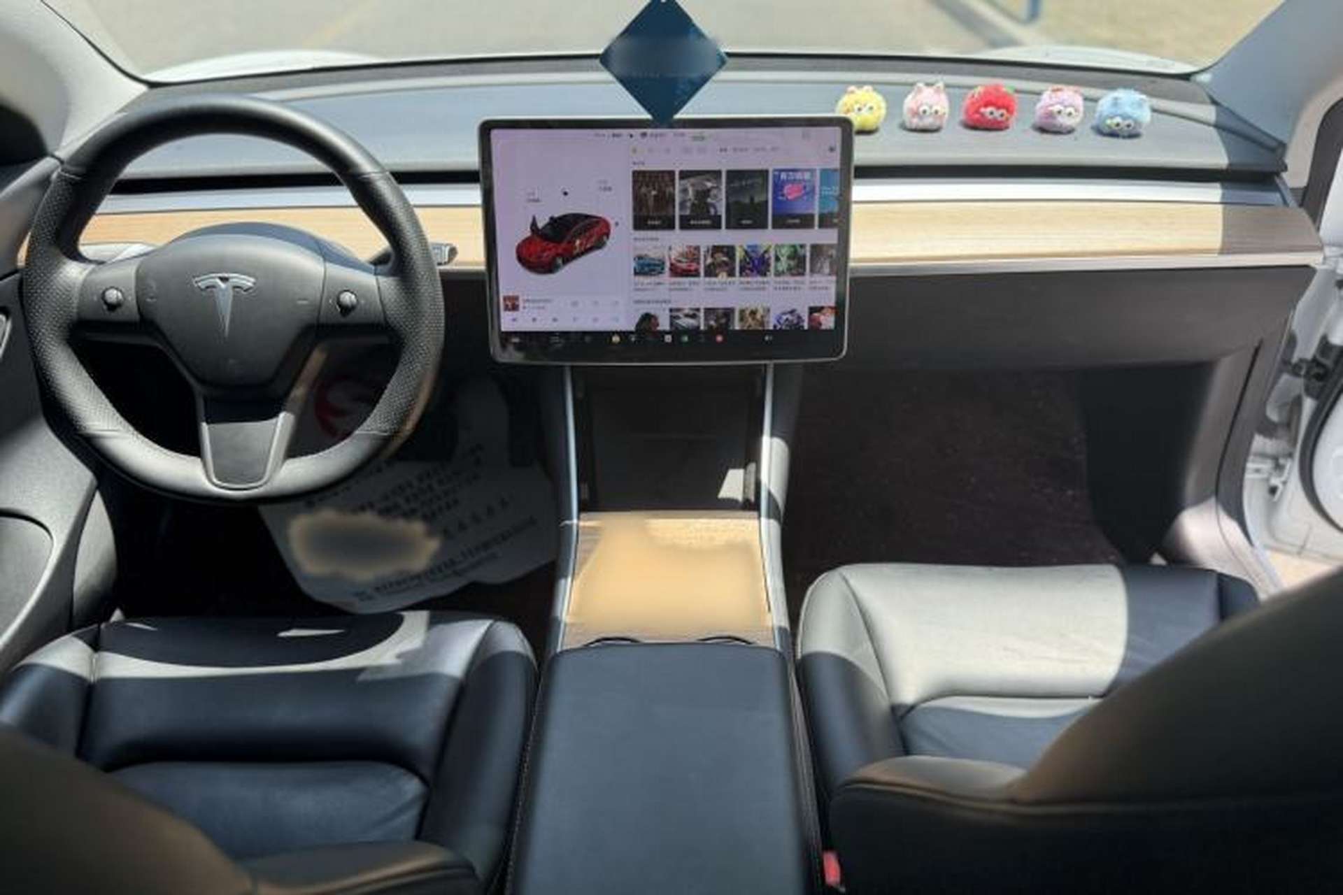 Used Tesla Model 3 2019 Standard Range Rear-Drive Upgraded Version Interior 1