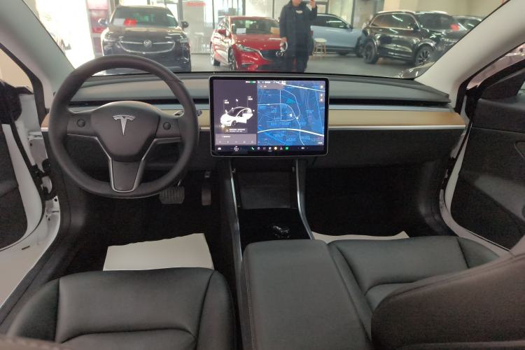 Used Tesla Model 3 2019 Standard Range Rear-Drive Upgraded Version Interior 2