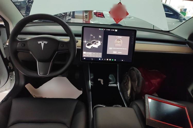 Used Tesla Model 3 2019 Standard Range Rear-Wheel Drive Upgraded Version (52 kWh) Interior 2