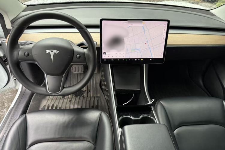 Used Tesla Model 3 2019 Standard Range Rear-Wheel Drive Upgraded Version (60 kWh) Interior 2