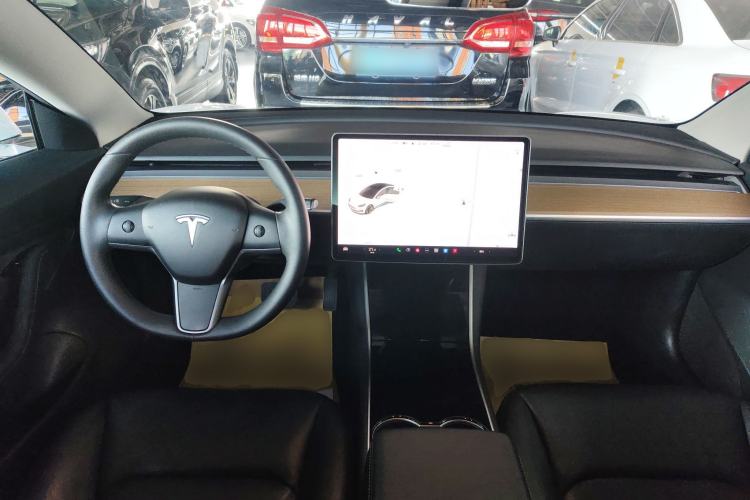Used Tesla Model 3 2019 Standard Range Rear-Wheel Drive Upgraded Version (60 kWh) Interior 2