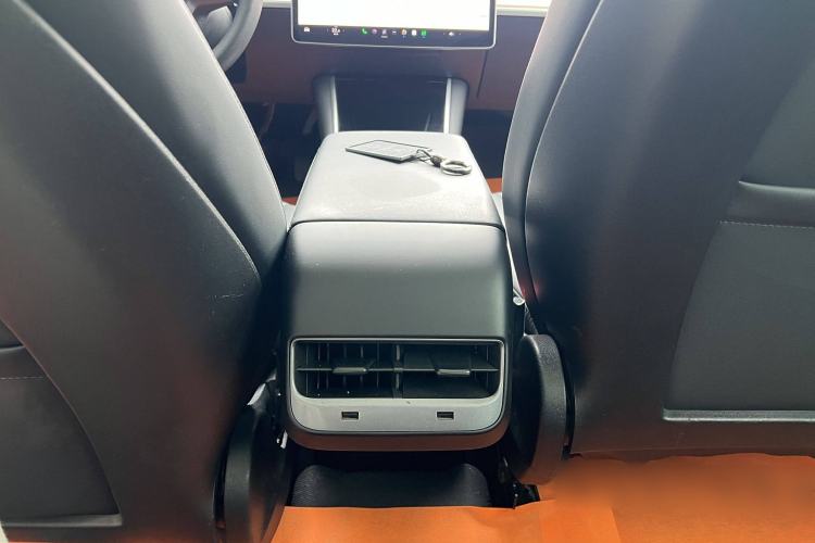 Used Tesla Model 3 2019 Standard Range Rear-Wheel Drive Upgraded Version (52 kWh) Interior 3