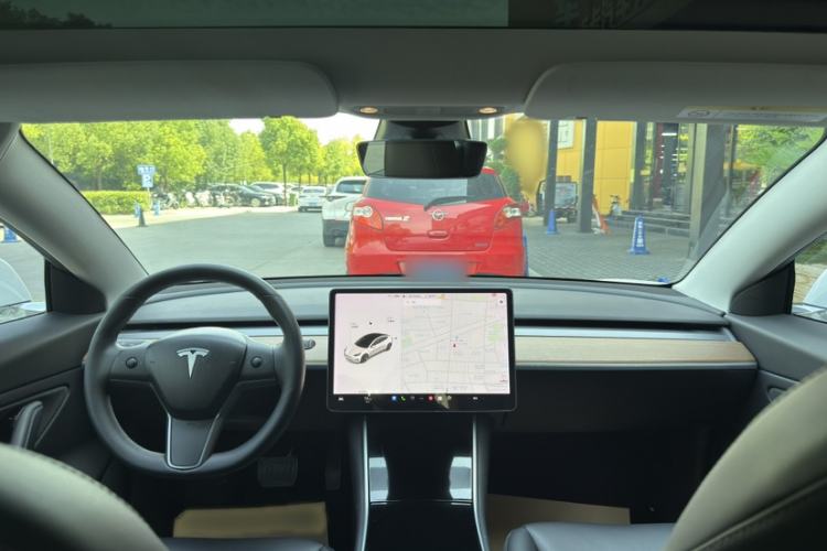 Used Tesla Model 3 2019 Standard Range Rear-Wheel Drive Upgraded Version (52 kWh) Interior 5