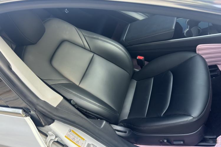Used Tesla Model 3 2019 Standard Range Rear-Drive Upgraded Version Interior 6