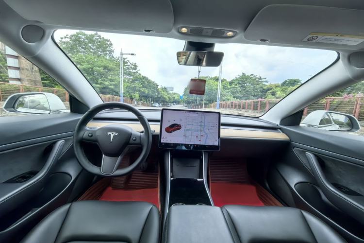 Used Tesla Model 3 2019 Standard Range Rear-Drive Upgraded Version Interior 8