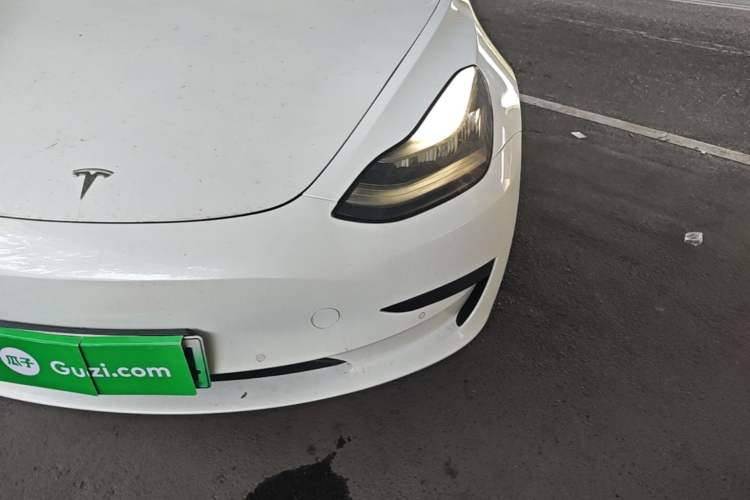 Used Tesla Model 3 2019 Standard Range Rear-Wheel Drive Upgraded Version (60 kWh) Left Front Headlight