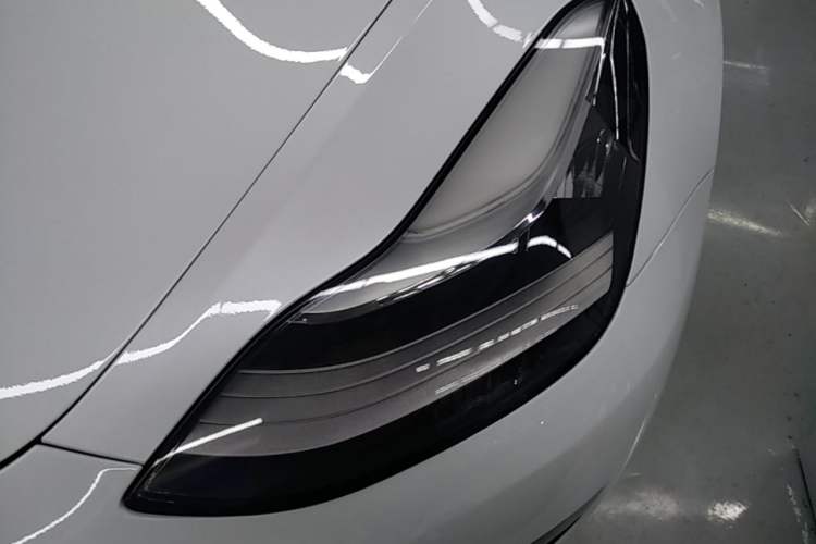 Used Tesla Model 3 2019 Long-Range All-Wheel-Drive Version Left Front Headlight