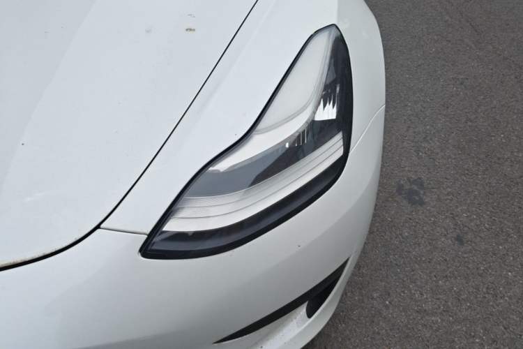 Used Tesla Model 3 2019 Standard Range Rear-Wheel Drive Upgraded Version (60 kWh) Left Front Headlight