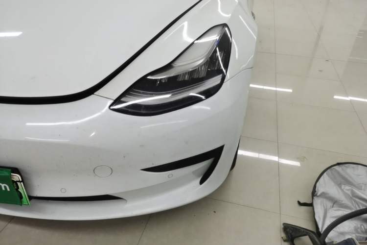 Used Tesla Model 3 2019 Standard Range Rear-Wheel Drive Upgraded Version (60 kWh) Left Front Headlight