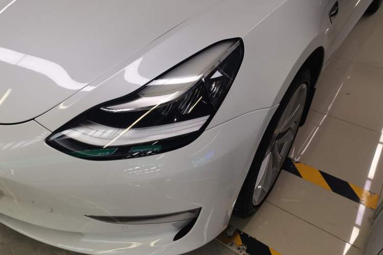 Used Tesla Model 3 2019 Long-Range All-Wheel-Drive Version Left Front Headlight